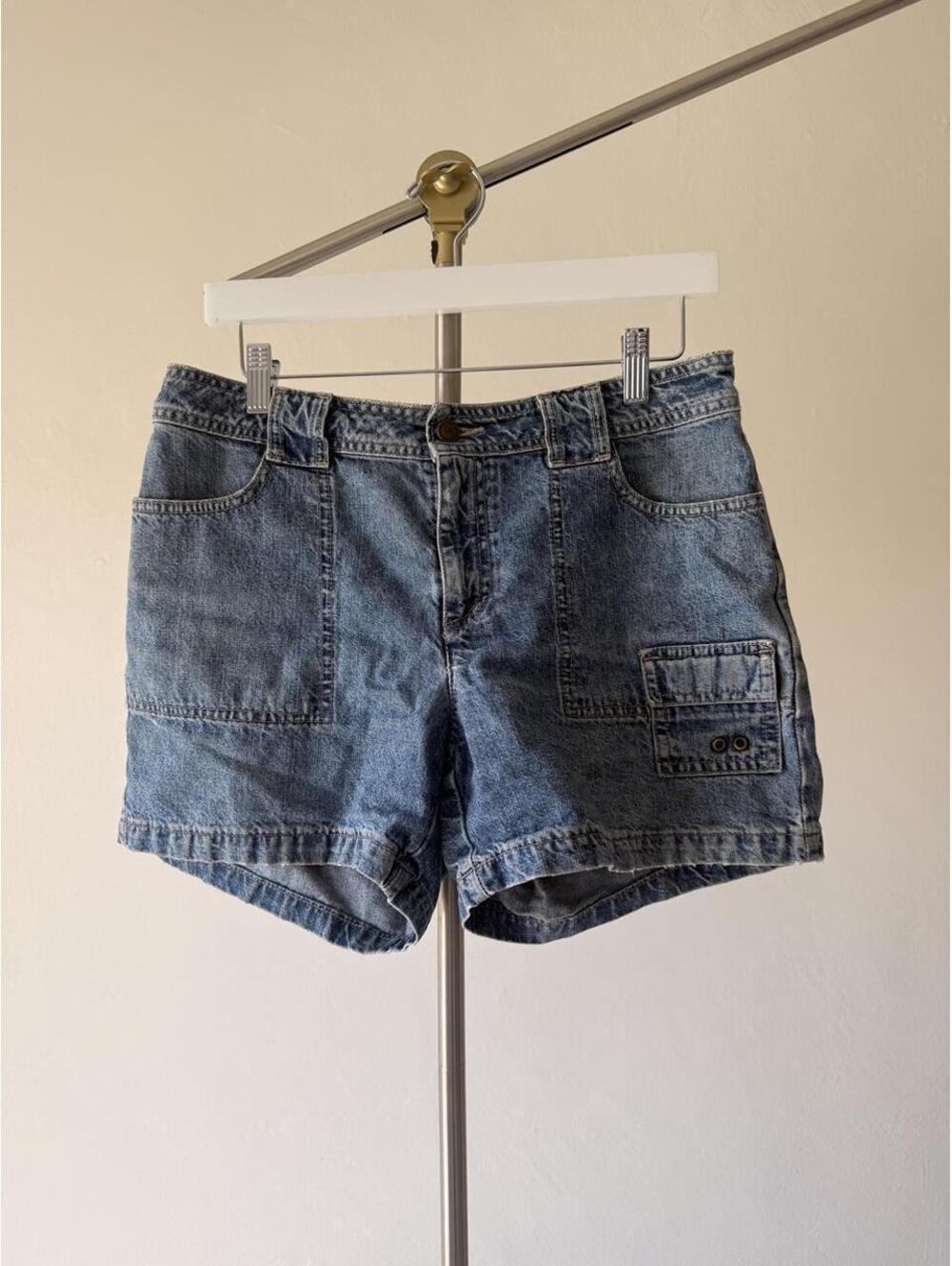 Caslon Women's Blue Denim Shorts